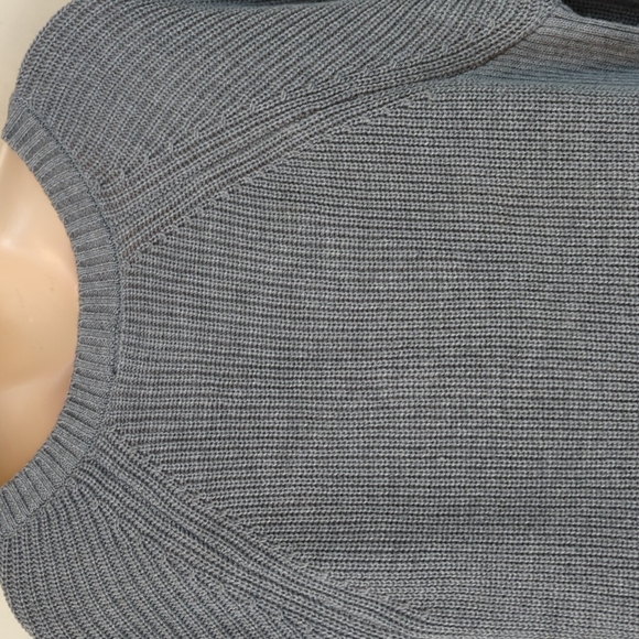 Torrid Ribbed Pullover Side Zipper Sweater 1X - Picture 8 of 15